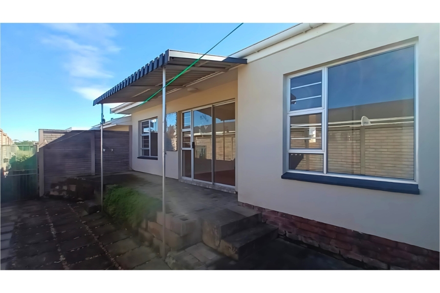 2 Bedroom Property for Sale in Gonubie Eastern Cape